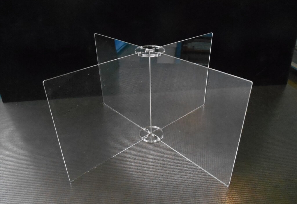 Alpeat - Divisori di protezione in plexiglas